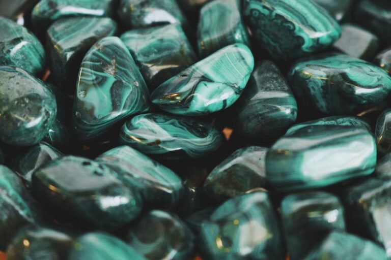 Malachite : Propriétés, Vertus et Utilisation